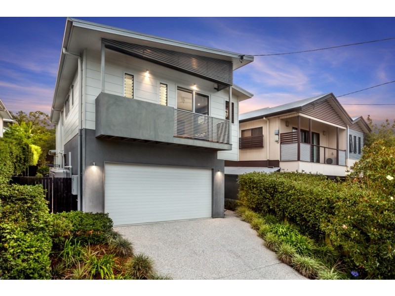 27 Deramore Street, Wavell Heights QLD 4012