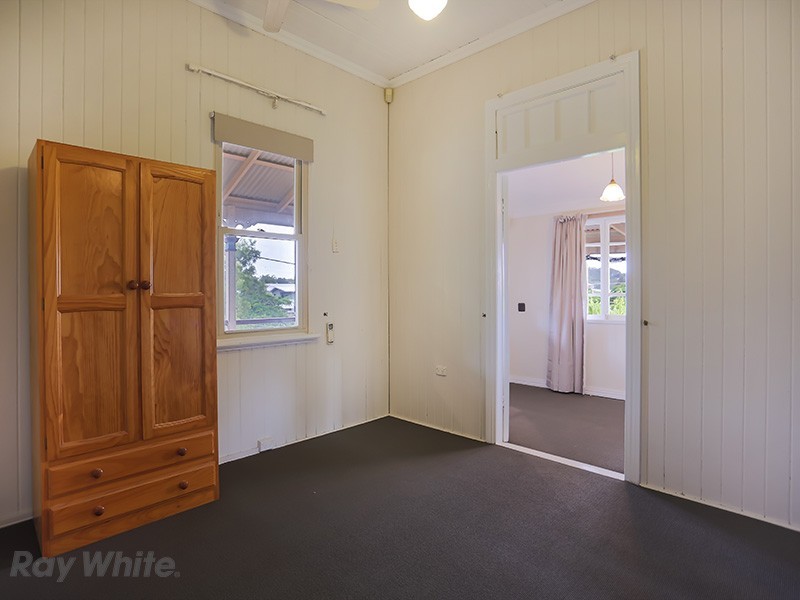 32 Dover Street, Wilston QLD 4051