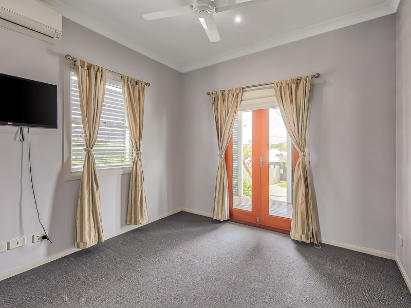 5 Thirteenth Avenue, Kedron QLD 4031