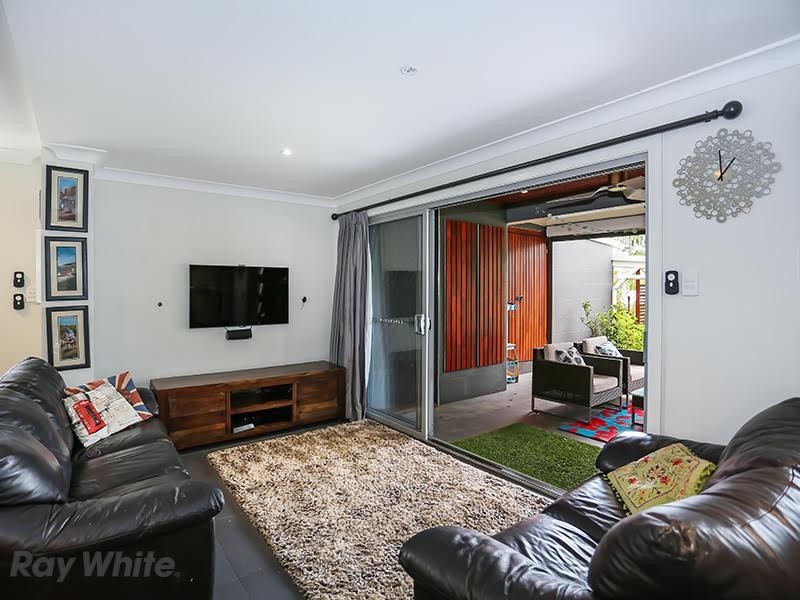 30 Lamont Road, Wilston QLD 4051