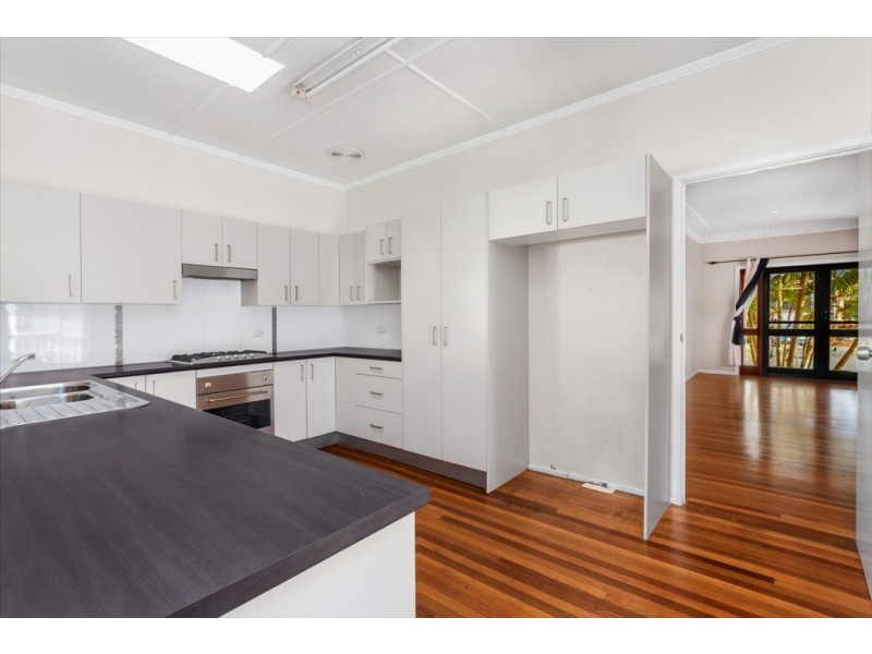 5 Halcyon Street, Wavell Heights QLD 4012