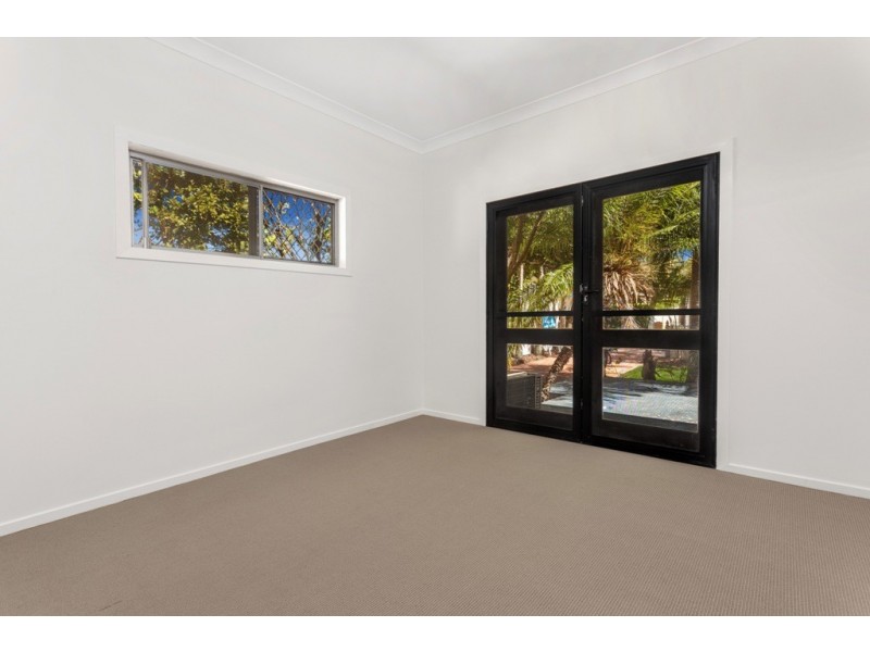 5 Halcyon Street, Wavell Heights QLD 4012