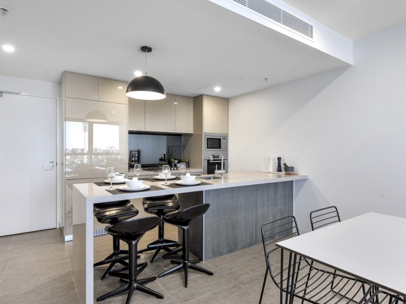 1308/855 Stanley Street, Woolloongabba QLD 4102