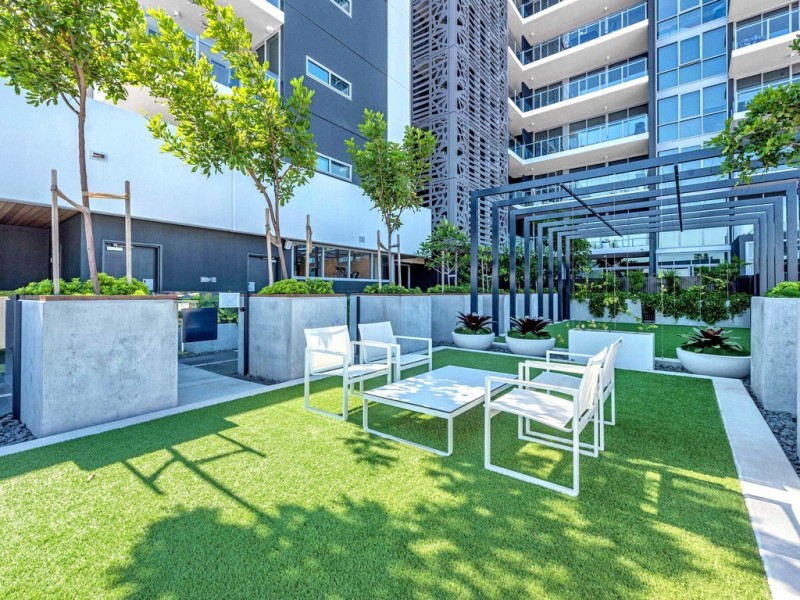 1308/855 Stanley Street, Woolloongabba QLD 4102