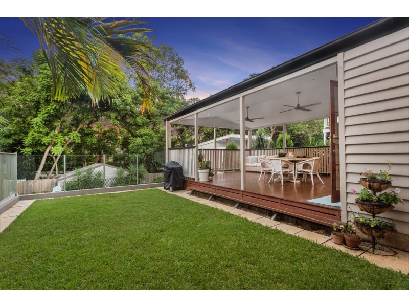 36 Banksia Avenue, Ashgrove QLD 4060