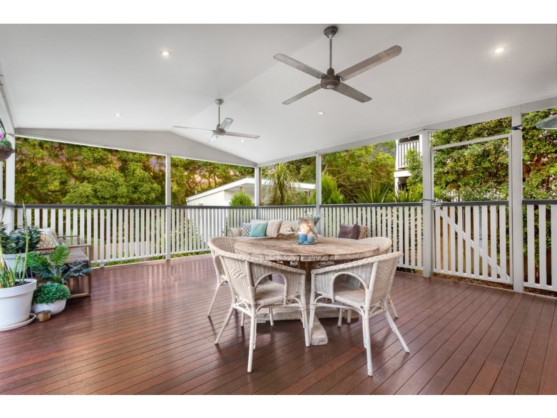 36 Banksia Avenue, Ashgrove QLD 4060