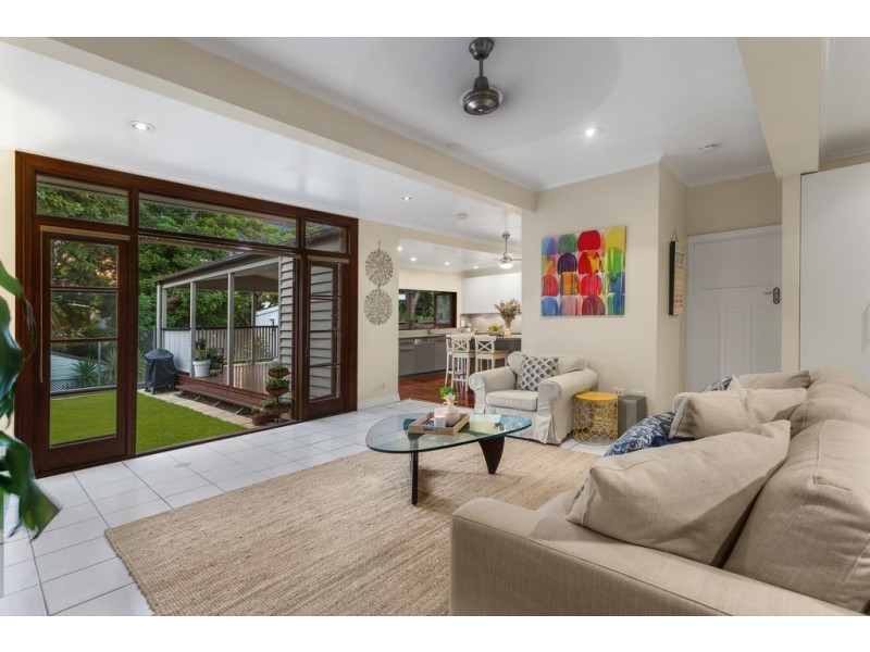 36 Banksia Avenue, Ashgrove QLD 4060