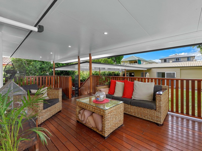 56 Eleventh Avenue, Kedron QLD 4031