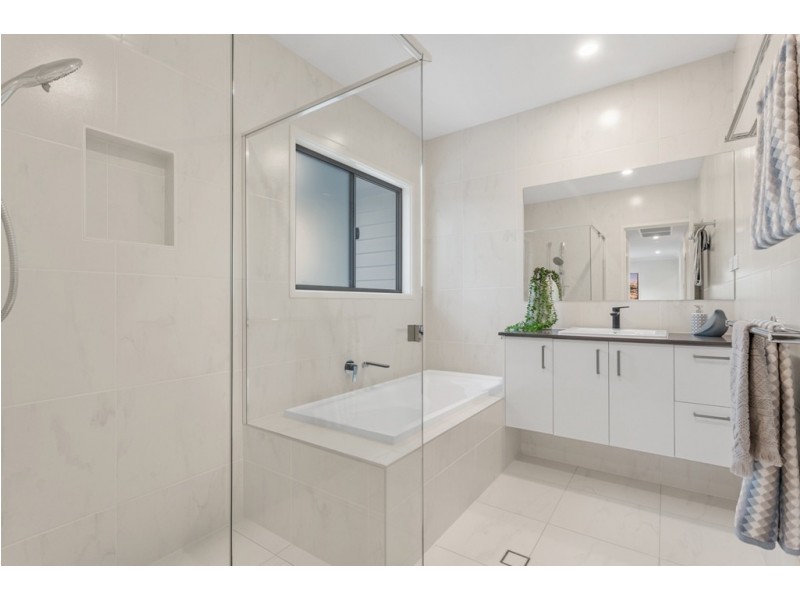 246 Wilston Road, Grange QLD 4051