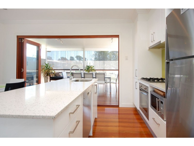 19 Basnett Street, Chermside West QLD 4032