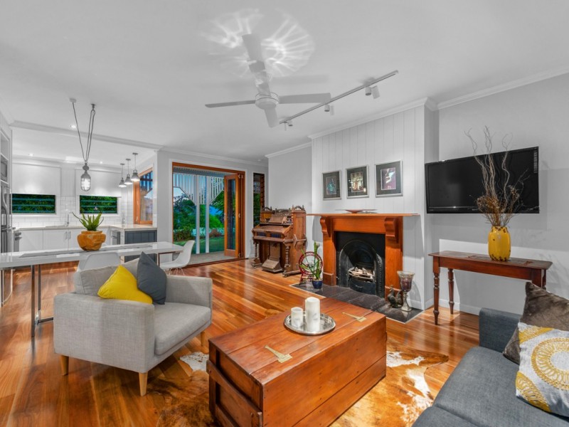 5 Bells Lane, Wooloowin QLD 4030