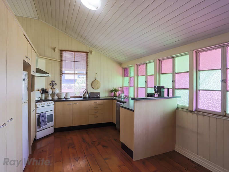 11 Madden Street, Albion QLD 4010