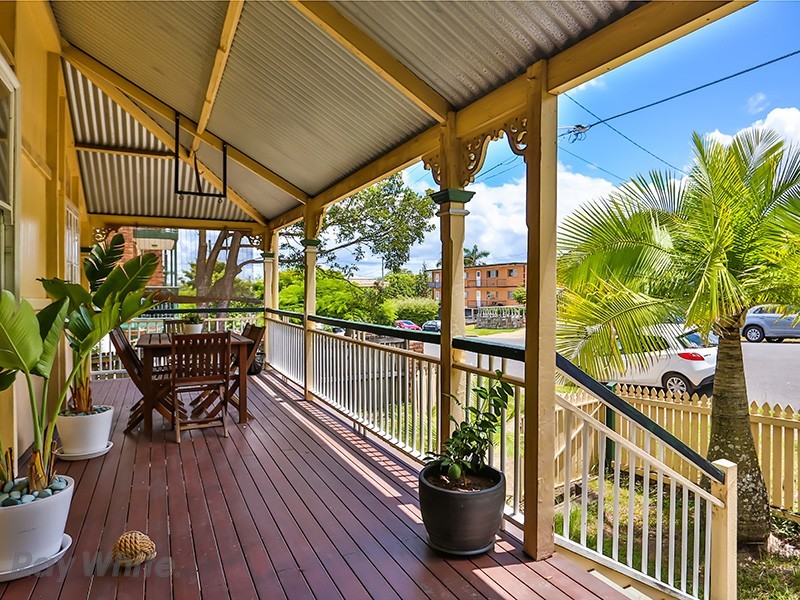 11 Madden Street, Albion QLD 4010