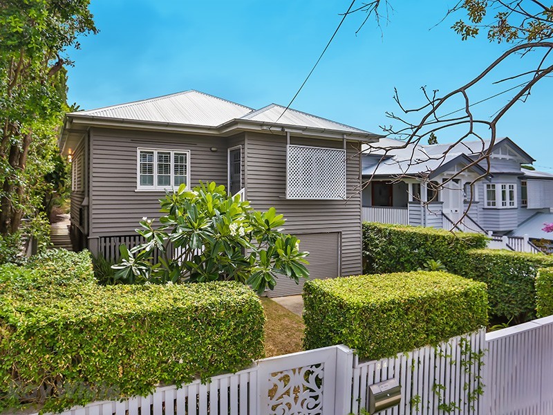 24 Brook Street, Windsor QLD 4030