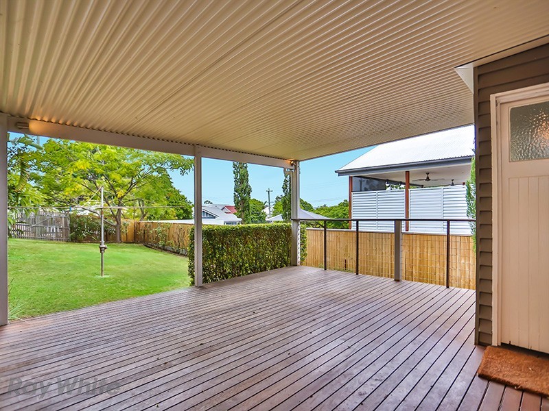 24 Brook Street, Windsor QLD 4030