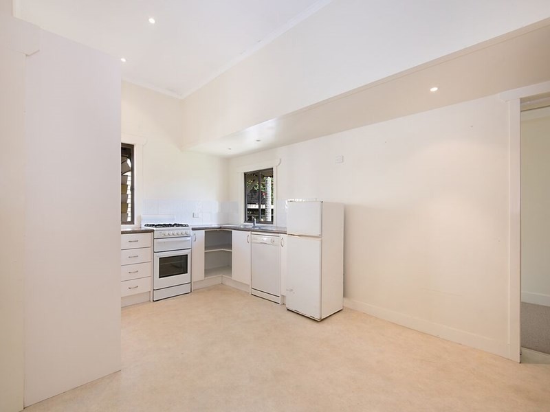 54 Seventh Avenue, Windsor QLD 4030