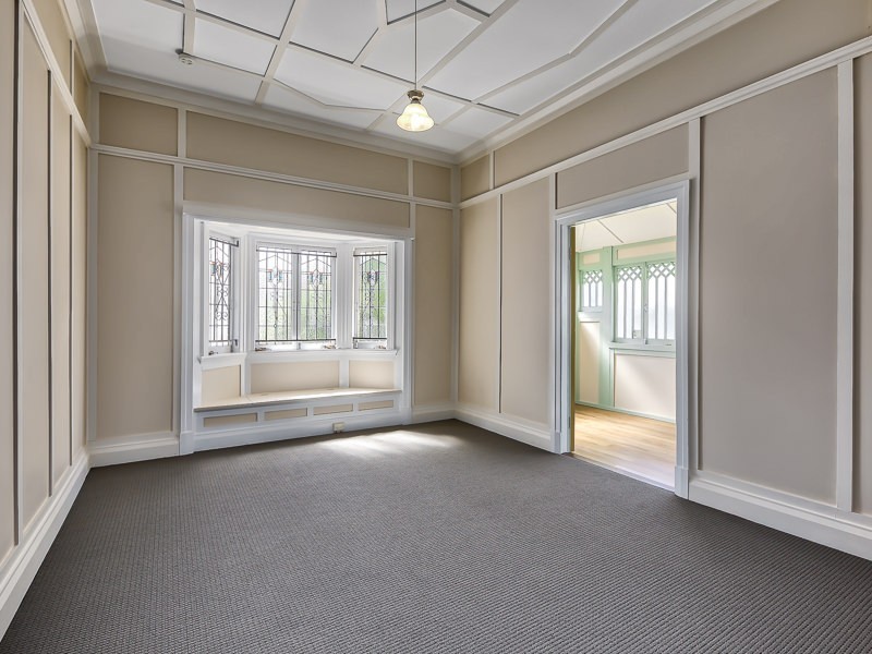 90 Lansdowne Street, Newmarket QLD 4051