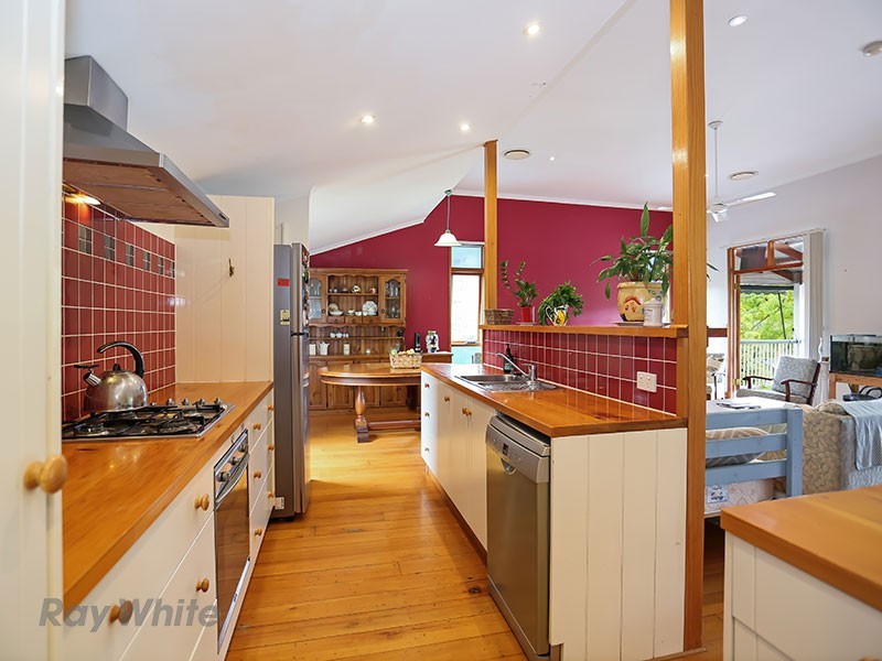 64 Lamont Road, Wilston QLD 4051