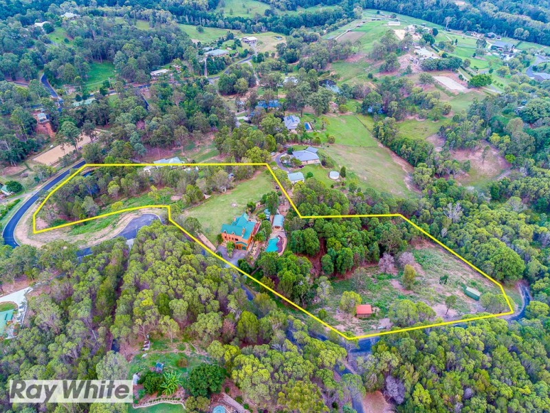 3 Skyline Court, Draper QLD 4520