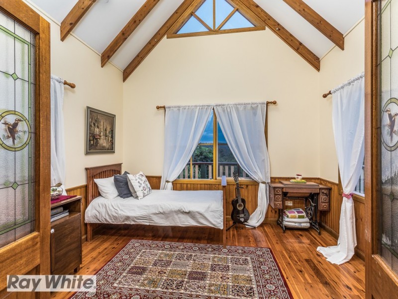 3 Skyline Court, Draper QLD 4520