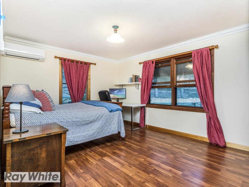 3 Skyline Court, Draper QLD 4520