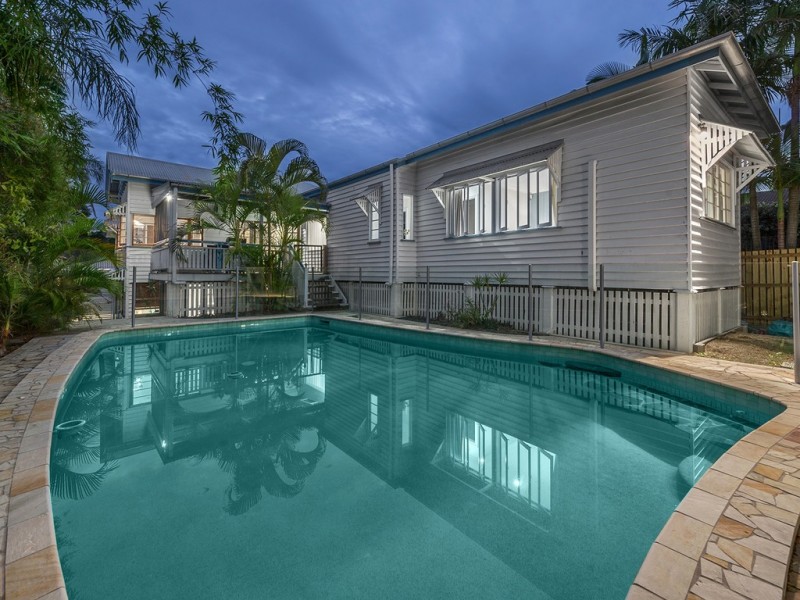 81 Broughton Road, Kedron QLD 4031