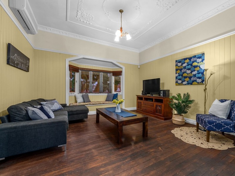 81 Broughton Road, Kedron QLD 4031