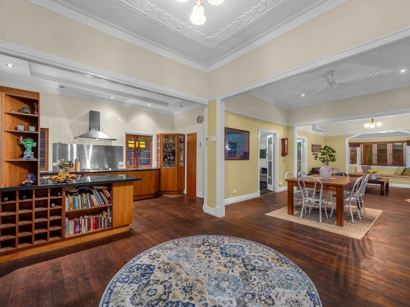 81 Broughton Road, Kedron QLD 4031