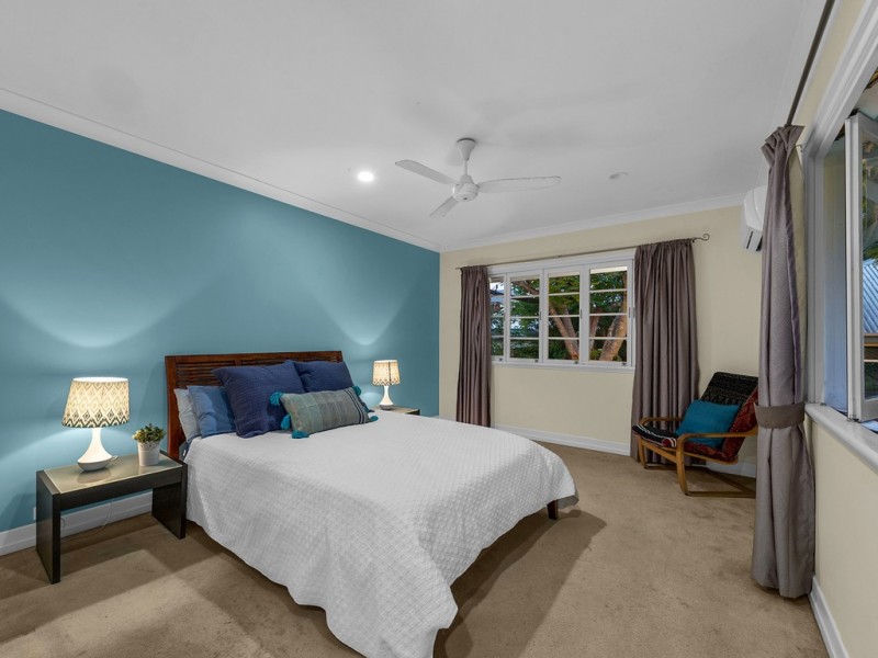81 Broughton Road, Kedron QLD 4031