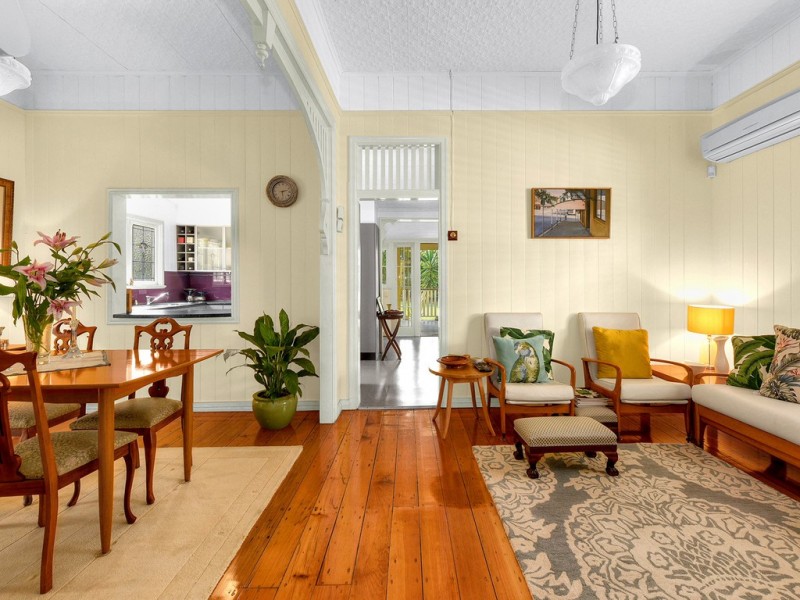 11 Grove Street, Albion QLD 4010