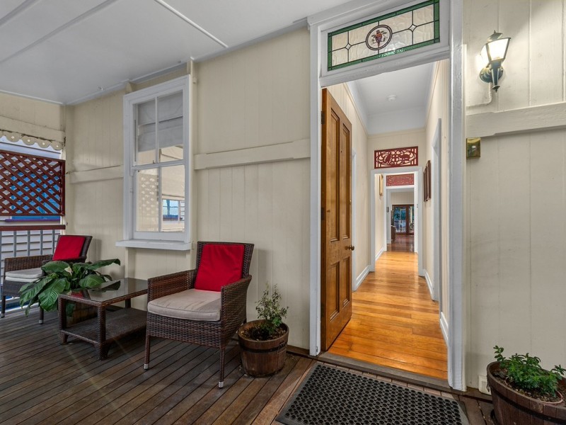 28 Grove Street, Albion QLD 4010