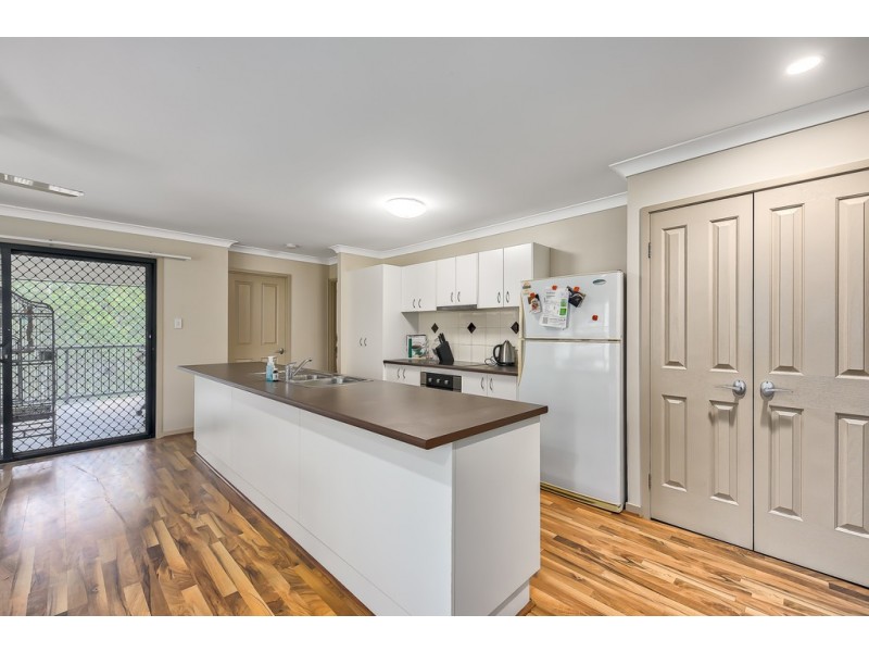35 Andrew Walker Drive, Goodna QLD 4300