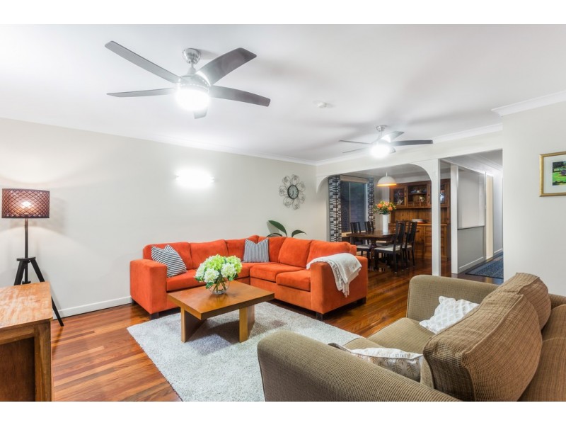 20 Heilbromm Street, Stafford Heights QLD 4053