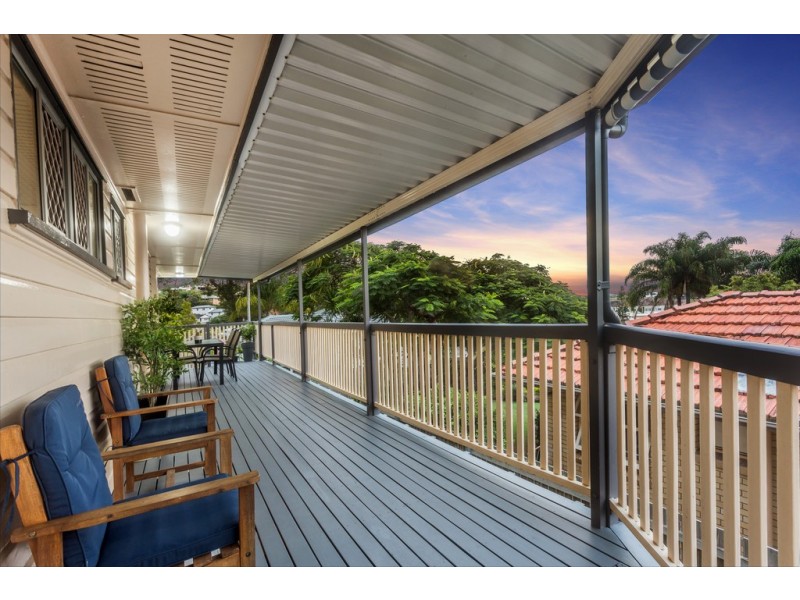 20 Heilbromm Street, Stafford Heights QLD 4053