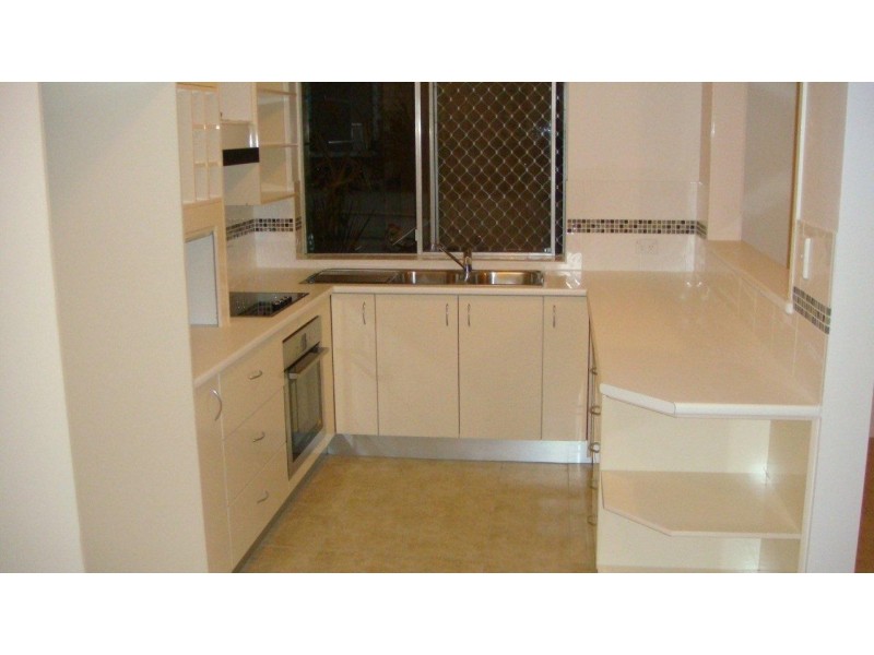 2/297 Stafford Road, Stafford QLD 4053