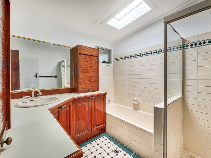 54 Angliss Street, Wilston QLD 4051