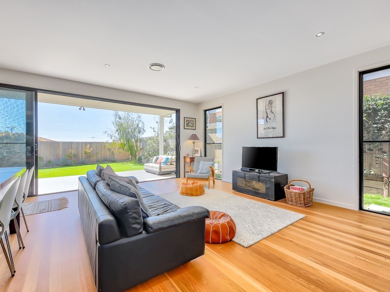 27 Miller Street, Chermside QLD 4032