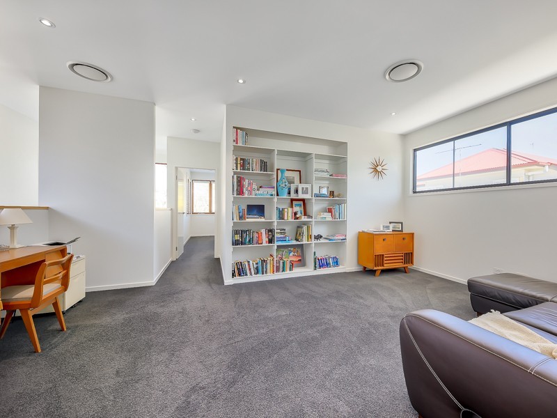 27 Miller Street, Chermside QLD 4032