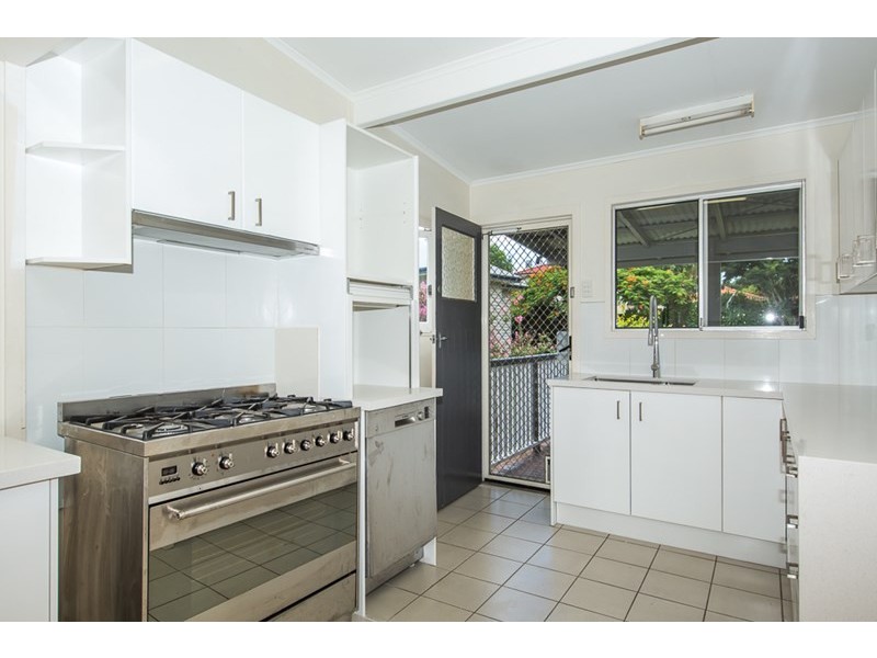 14 Carroll Crescent, Grange QLD 4051