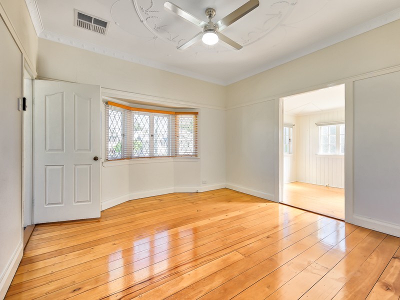 14 Carroll Crescent, Grange QLD 4051