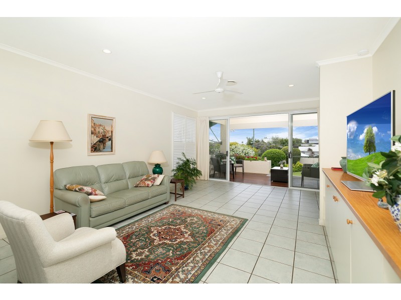 40 Southerden Avenue, Grange QLD 4051