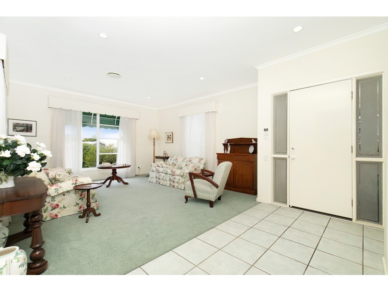 40 Southerden Avenue, Grange QLD 4051