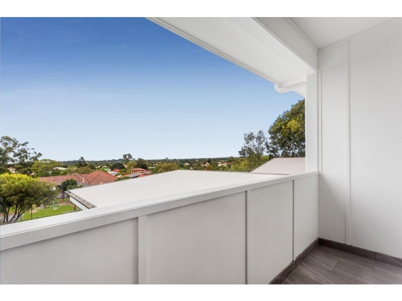 31 Ferguson Road, Wavell Heights QLD 4012