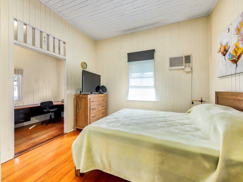 52 Wakefield Street, Albion QLD 4010