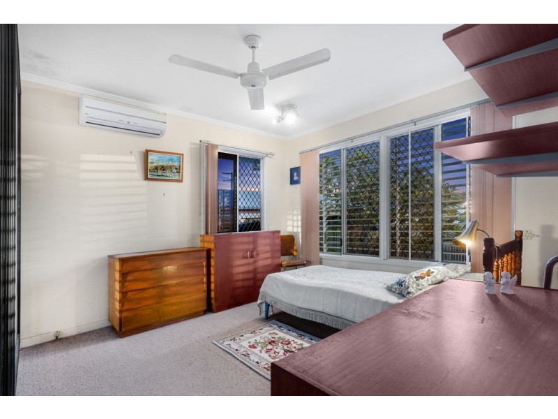 3 Beta Street, Stafford Heights QLD 4053