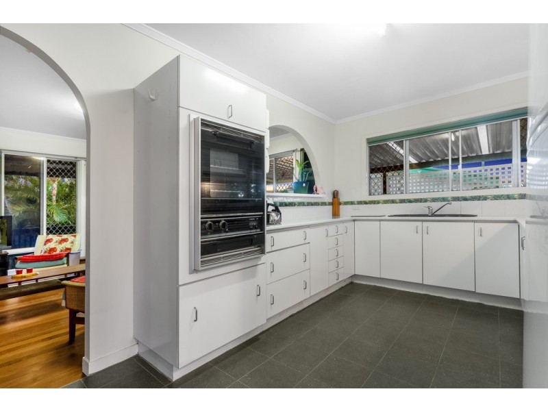 3 Beta Street, Stafford Heights QLD 4053