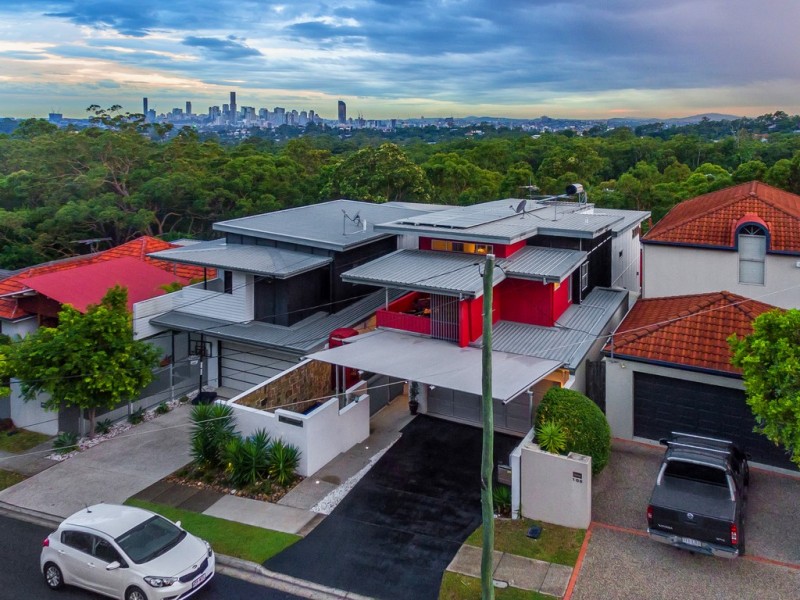 106 Stuartholme Road, Bardon QLD 4065