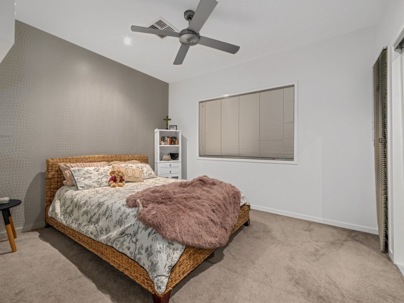 106 Stuartholme Road, Bardon QLD 4065