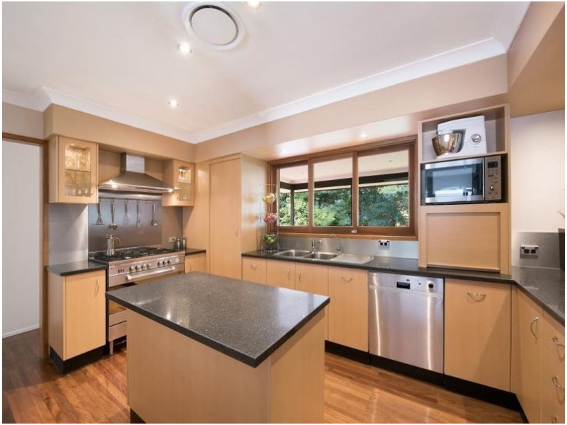 6 Lovedale Street, Wilston QLD 4051