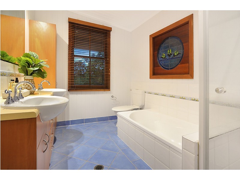 25 Richmond Street, Gordon Park QLD 4031